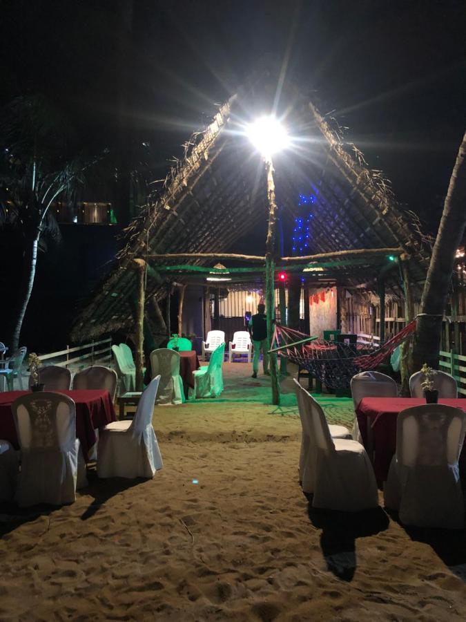 Honey Beach Negombo Exterior foto